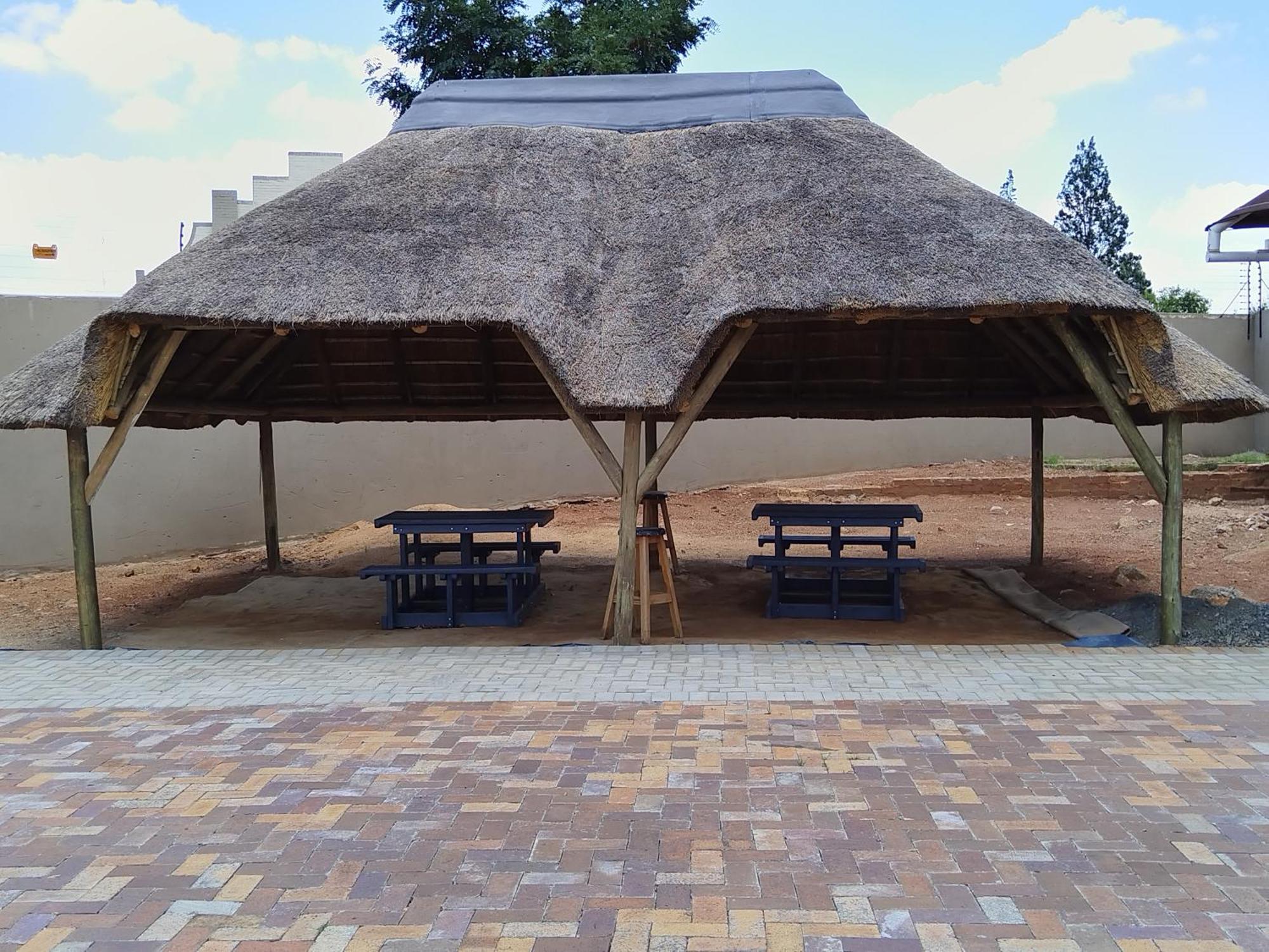 Elson Lodge Alberton Exterior photo